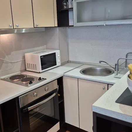 Oasis With Balcony And Underground Parking Available In Iglika, Golden Sands アパート ヴァルナ