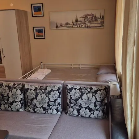 Oasis With Balcony And Underground Parking Available In Iglika, Golden Sands Apartment Varna