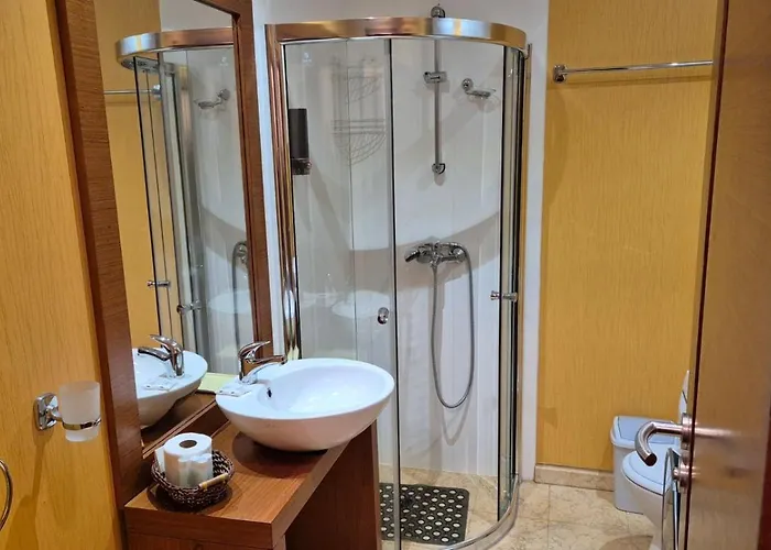 Oasis With Balcony And Underground Parking Available In Iglika, Golden Sands Apartamento